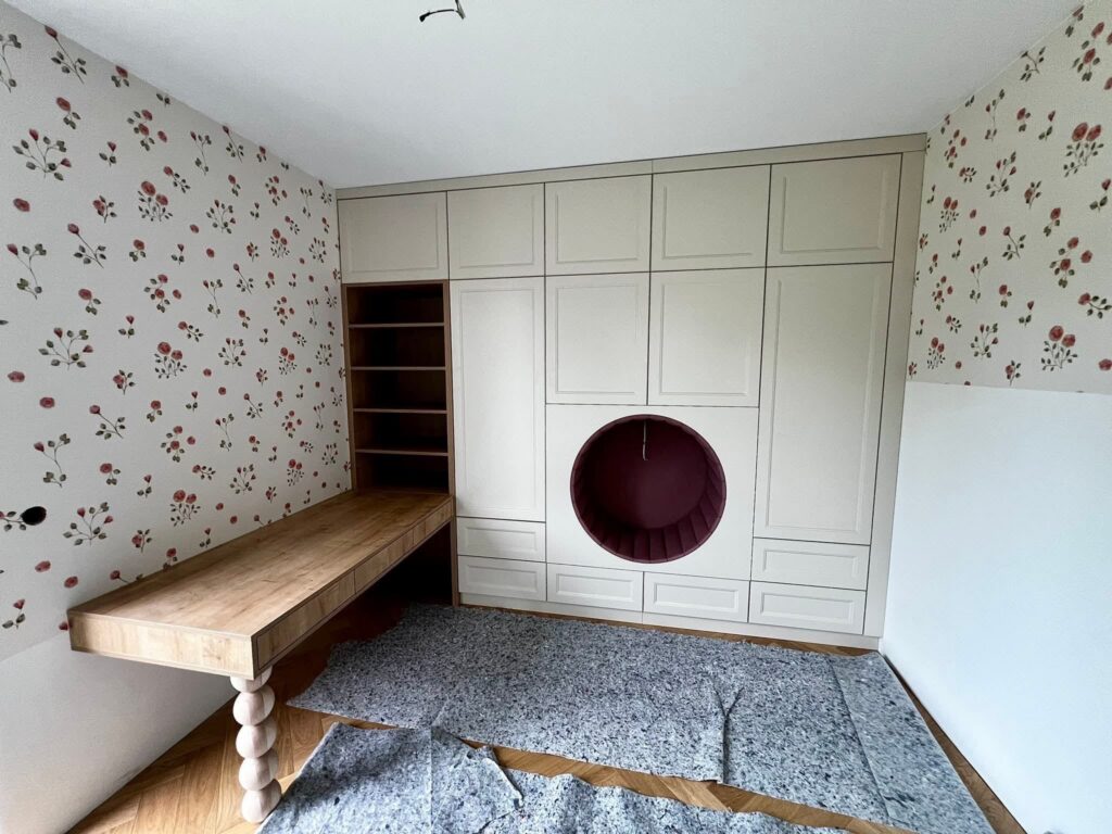 9420fcb9 7c8a 42c5 a366 7c5f7ebbc775