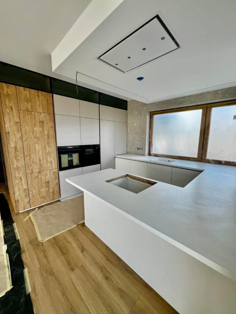 e6823cec 25de 4beb 82cf 410f8431e721